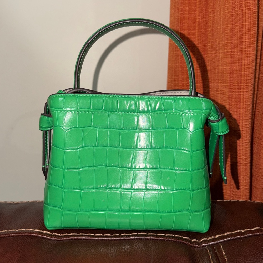 🔥🔥🔥Kate Spade Knott Croc Embossed Green Leather Mini Top Handle Crossbody Bag - Picture 5 of 14